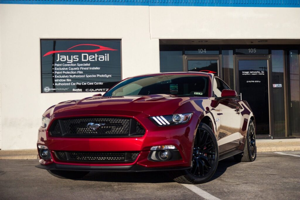 Mustang ruby Red