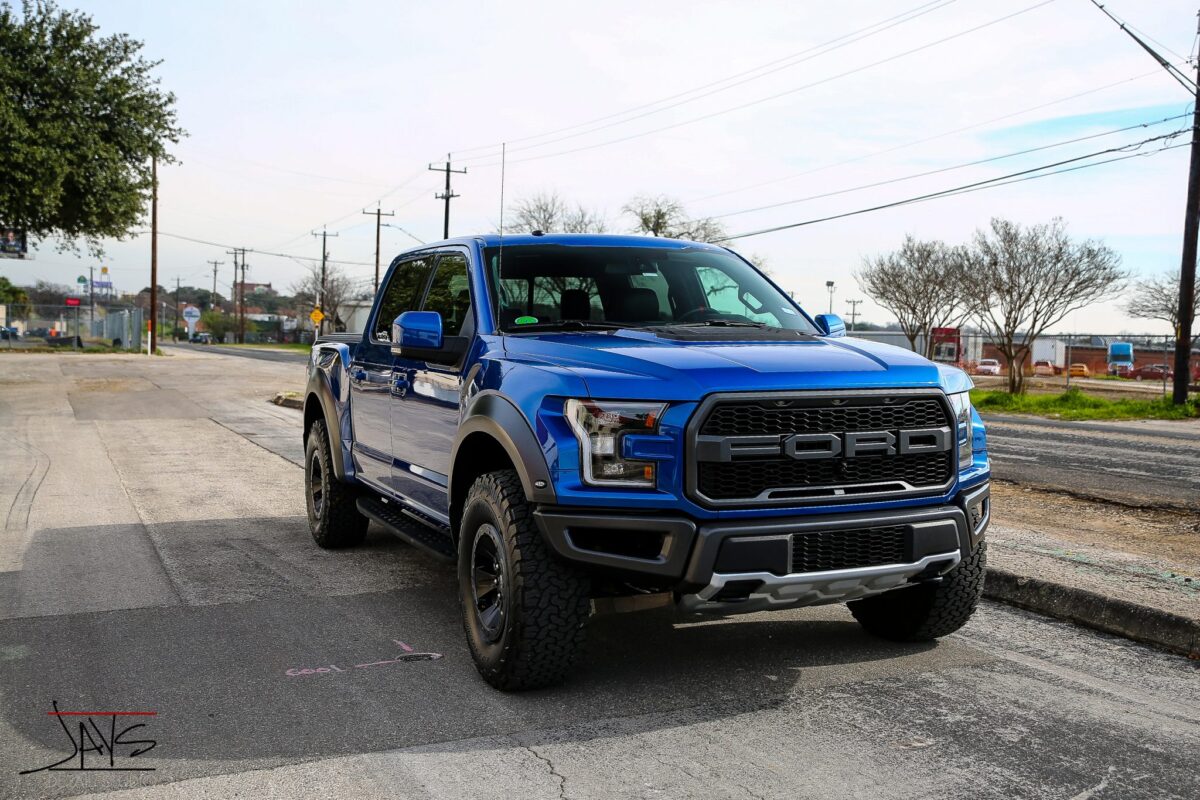 Ford Raptor Gets Paint Corrected and Ceramic Paint Coating - Automotive Ceramic Paint Coating in San Antonio, Texas 5